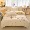 Conjunto de Cama de Chenille Bordado de Inverno Leite Veludo Quatro Peças Lado Duplo Quente Mais Veludo Roupa de Cama Capa de Edredom de Flanela Coral Lençol