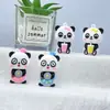 Colgante pequeño de panda nuevo llavero llavero de panda pequeño muñeco con logo personalizado recuerdo regalo pequeño venta al por mayor