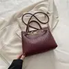 Bolsa Feminina 2026 Novo Estilo Bolsa de Mão Elegante Bolsa Tote com Textura de Alta Qualidade, Padrão Trançado de Luxo Leve, Adequada para o Dia a Dia, Pode Ser Usada como Bolsa de Ombro ou Transversal