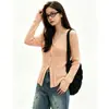 Top de punto nuevo de manga larga estilo francés, con bloques de color y cuello en V, para principios de otoño, corte ajustado, versátil, moderno, con abertura, algodón blanco
