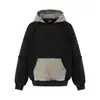 Sudadera con capucha tie-dye desgastada sucia para hombre, colorblocking de nicho moderno con bordes crudos, suéter deportivo lavado
