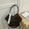 Shuai Mi Jia Bolso Grande 2026 Verano Nuevo Bolso de Mujer Moda Bolso Tote para Viajes Cotidianos Gran Capacidad Bolso de Hombro Vintage