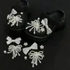 Nuevos dijes para zapatos estilo Bosque de Primavera y Verano con Flores de Cerezo y Melocotonero para Zuecos de Delfín Pequeño, Zapatillas Rosas para Niña Accesorios DIY