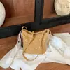 Bolsa de ombro/transversal versátil para mulheres, nova moda outono 2026, elegante e chique, bolsa leve de luxo