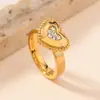 Comercio Exterior Transfronterizo Anillo de Acero Inoxidable Amor Cruz Diamante Anillo Lujo Ligero Elegante Chapado en Oro 18K Anillo de Pareja