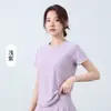 Conjunto de yoga para mujeres petite, falda corta ligera y transpirable de secado rápido, manga corta, cintura alta, control de abdomen, anti-exposición