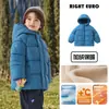 Jaqueta acolchoada de algodão para meninos, estilo europeu, forrada com fleece, espessa, impermeável, modelo novo, para crianças maiores, roupas infantis, para o inverno, moderna