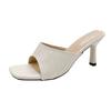 Populares Sandalias y Pantuflas Romboidales de Verano de Nueva Llegada de una Palabra Atuendo de Mujer Tacón Cuadrado Tacones Altos Tacón de Aguja Sandalias de Medio Zapato