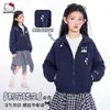 Jaqueta de Outono para Meninas 2026 Novo Estilo para Crianças de Média e Mais Velhas Exquisita com Recorte Floral Vazado Embellished Estilosa Roupa Externa para o Dia a Dia