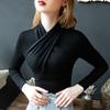 Camisa de cuello alto con diseño de diseño, nueva camisa de otoño e invierno con base interior, elegante camisa de manga larga de estilo europeo, talla pequeña.
