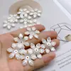 Flor de seis pétalas imitação de pérola ABS floco de neve pérola leque de noiva DIY feito à mão grampo de cabelo estilo antigo brincos acessório de cabelo broche