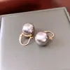 Brincos de Pérola de Vidro Redondos para o Dia a Dia, Simples, Modernos, Versáteis, Colar de Temperamento de Luxo Leve para Mulheres, Estilo de Nicho