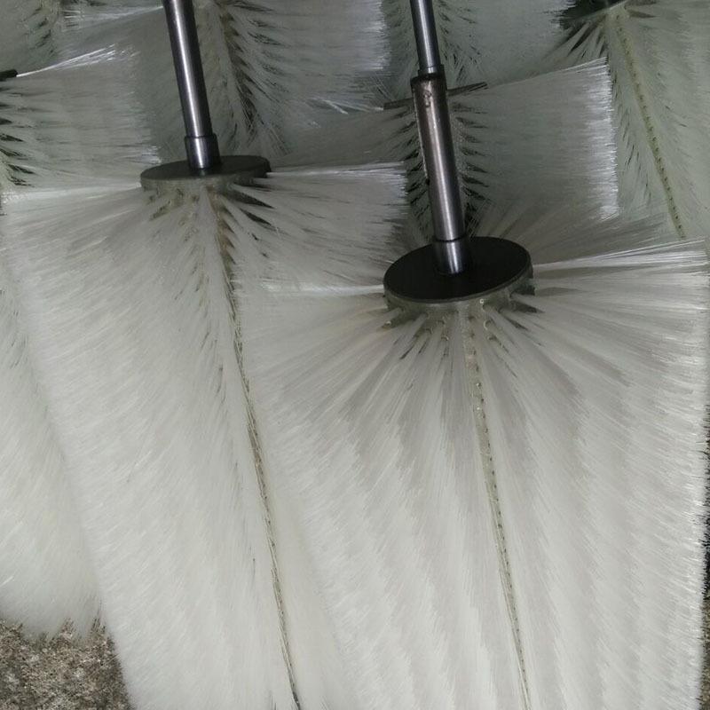 1_0095_E33597FC6A2BDF53C9DCAE5