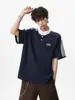 Camisa Polo Retrô Americana com Três Listras Manga Curta Masculina e Feminina Verão Estilo College Gola Henley com Visual Jovem e Mangas Três Quartos