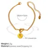 Pulsera Nudosa de Acero Inoxidable Chapado en Oro de 18 Quilates con Colgante de Letra Redondo de Colores Estilo Dulce y Fresco Personalizado Europeo y Americano Joyería para Manos Dopamina