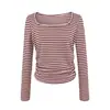 Outono 2026 Nova Camiseta Listrada de Manga Longa Feminina Decote Largo Elástica Slim Fit Design de Camada Base Top Interno