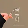 Cadena de Perlas Mariposa - Nuevo Pasador de Pelo con Borla de Mariposa Estilo Chino, Pinza para Flequillo Lateral de Plata Miao Fresca Estilo Antiguo, Pinza de Pato de Gama Alta
