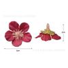 Simulación de flor de estrella de Milán accesorios para la mano de la novia flor de cerezo pequeña caja de flores decorativa de restaurante occidental con flores