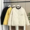 Chamarra de Invierno 2025 para Mujer Tallas Grandes 100kg Nueva Elegante Versátil Cuello de Béisbol Acolchada de Algodón Cálida para Chicas Gorditas 9337