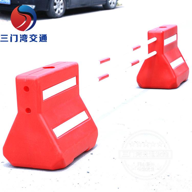 560隔离墩30.jpg