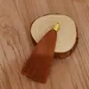 Adorno de borla con hilo dorado de 8 cm, material de poliéster, accesorios para prendas de vestir, accesorios de borla colgante hechos a mano para DIY, compra al por mayor para mejor precio
