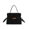 Bolsa de Mão Quadrada Pequena Retrô da Moda para Mulheres, Novo Modelo Outono e Inverno 2025, Alta Qualidade, Estilosa, Bolsa de Ombro e Transversal de Luxo Leve