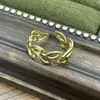 Anillo de Oro Retro de Alta Gama Transfronterizo para Mujer Diseño de Nicho Anillo Personalidad Simple Estilo Frío Anillo para Dedo Índice Venta al por Mayor