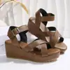 Sandalias de Playa de Cuña de Suela Gruesa Estilo Romano Nuevo Verano 2026 Sandalias de Tacón Alto Versátiles con Hebilla y Tira Cruzada de Punta Abierta