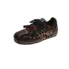Zapatos casuales plisados estilo coreano para mujer, nuevo modelo otoño 2026, zapatos de suela plana "A-Gan", populares, de suela blanda, versátiles, deportivos, zapatillas de entrenamiento alemanas