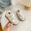 Zapatos para Caminar de Niña Primavera Otoño Bebé Suela Suave Zapatos de Entrenamiento Alemanes Niño Cómodos Versátiles Zapatos para Niños Pequeños Zapatos Individuales para Bebés e Infantes