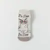 Nuevos calcetines de tablero recto de gatito de dibujos animados de primavera nuevos calcetines de barco de algodón de animales lindos para mujer fabricantes al por mayor