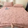 Sábana Bajera Ajustada de Felpa de Leche Engrosada Pieza Única Otoño e Invierno Cálida Protector de Colchón de Cama Funda Color Sólido Terciopelo Plus Juego de Cama de Tres Piezas
