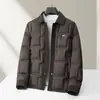Chaqueta de plumón para hombre 2026 Otoño/Invierno Estándar Nacional 90% plumón Cuello camisero Estilo ropa de trabajo Juvenil Lujo Casual Ligero Cálido Abrigo