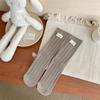 Etiqueta de tela distintiva estilo coreano Calcetines de longitud media para mujer Calcetines Calcetines deportivos combinables para otoño e invierno para mujer Calcetines de estudiante retro