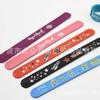 Acessórios de Brinquedo Infantil Pulseiras de Silicone de Desenho Animado Pulseiras de Bater com Lâmina de Aço Anéis de Bater de Silicone