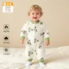 Pijama de una sola pieza hecho de forro polar de coral grueso, cálido y protector contra el frío, suave y amigable con la piel, a prueba de viento y protector del vientre para bebés, adecuado para uso en casa