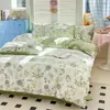 Atacado de Fábrica Conjunto de Três Peças para Dormitório Estudantil Roupa de Cama 100% Algodão Colcha de Verão Colchão Travesseiro Conjunto Completo