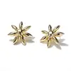 Brincos de Tarraxa Flor de Ouro de Luxo Leve e de Alta Qualidade, Brincos de Marca Grande Europeus e Americanos Transfronteiriços, Marca de Designer Mesurely