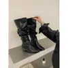 Botas altas plisadas de nuevo estilo europeo y americano para mujer otoño/invierno 2026, versátiles con tacón grueso y puntera cuadrada, botas largas adelgazantes