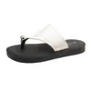 Sandalias de meter con decoración metálica de moda para mujer, para uso exterior en verano, pantuflas de suela gruesa, sandalias de meter versátiles de estilo casual para vacaciones