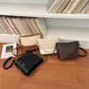 Bolso de cadena transfronterizo elegante para mujer, nueva colección 2026, diseño simple, gran capacidad, se puede llevar cruzado, al hombro o en la mano, forma cuadrada pequeña