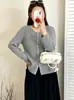 Top de punto hueco redondo holgado para mujer talla grande, chaqueta de manga larga, estilo otoño 2026, cárdigan de punto para mujer talla grande