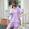 Conjunto de camiseta de manga curta lisa casual versátil para mulheres, verão, tamanho plus size, solto, esportivo, moda, shorts de rede vermelha, conjunto de duas peças