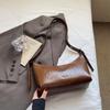 Bolso de Axila de Moda de Alta Gama de Comercio Exterior para Mujer 2025 Nuevo Bolso de Hombro para Viajar Bolso Cruzado Casual Simple Tipo Dumpling
