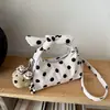 Bolso de Mano Pequeño para Mujer Shuai Mi Jia Modelo Nuevo Otoño 2026 Bolso de Hombro de Lunares Bolso Cruzado para el Trabajo