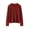 Novo suéter de tricô de cashmere feminino com gola redonda e botões, cardigã de abotoamento simples, top versátil de manga longa, feito com seda de amoreira