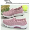 Zapatos de Mujer al por Mayor Nuevos Zapatos de Tela de Verano Planos Calados Zapatos de Malla para Mujer Zapatos Deportivos Casuales Zapatos Planos Cómodos