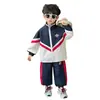 Conjunto Tendência e Estiloso para Meninos, Nova Coleção Primavera 2026 Estilo Coreano Moda de Rua Conjunto de Duas Peças Infantil, Corta-vento para Primavera e Outono