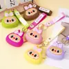Cartera pequeña Labubu para niños de silicona, pequeño regalo, llavero, colgante, lindo regalito para máquina de garra, en stock