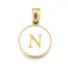 Collar con colgante de acero de titanio DIY de 26 letras inglesas de venta caliente, cadena redonda para clavícula para mujer, accesorios de joyería de acero inoxidable al por mayor